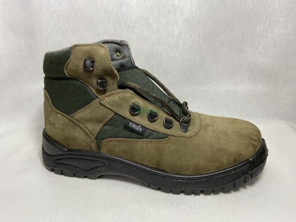 Bota trekking marca ENSAN