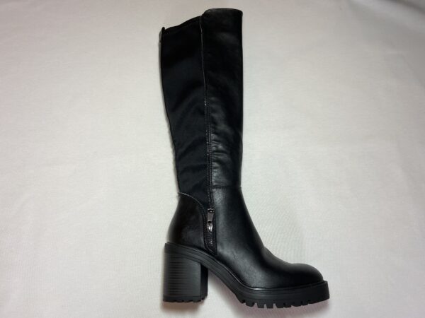 Bota señora tacón medio MUSTANG
